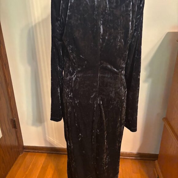 BARDOT Charcoal Black Velvet Dress with Long Sleeves - Size Large - Picture 6 of 11